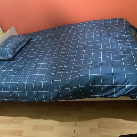Chambre D'Hotes Dans Une Maison 阿让特伊 外观 照片