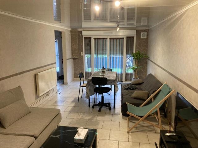 Chambre D'Hotes Dans Une Maison 阿让特伊 外观 照片