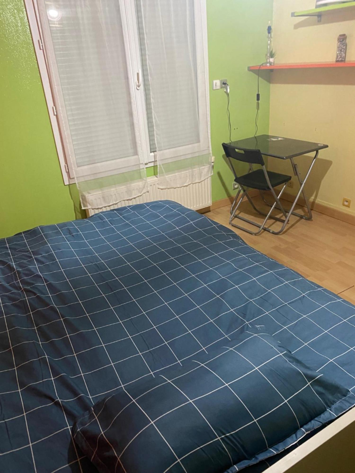 Chambre D'Hotes Dans Une Maison 阿让特伊 外观 照片